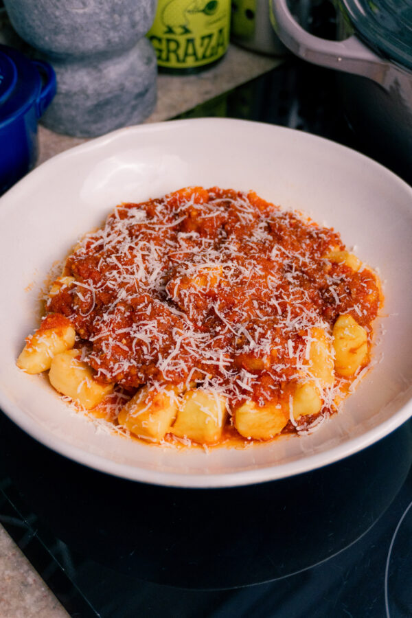 Gnocchi de mandioquinha al Ragú de carne
